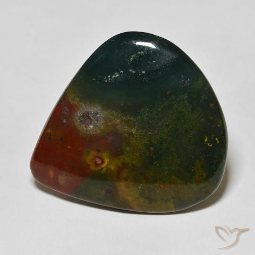38.95ct 자연스러운 짙은 녹색 혈석, 배 모양, 불투명체