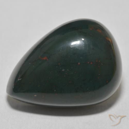 32.84ct 자연스러운 여러 가지 빛깔의 녹색 혈석, 배 모양, 불투명체