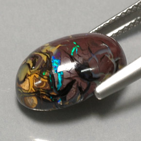 6.95캐럿 천연 다색 볼더 오팔, 타원형 컷, 불투명체