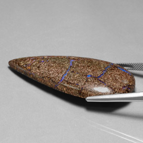 52.57캐럿 천연 멀티컬러 볼더 오팔, 배 모양, 48.9×23.6 mm, 불투명체