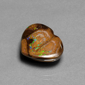 10.28캐럿 천연 멀티컬러 볼더 오팔, 하트 모양, 16.5×13.9 mm, 불투명체