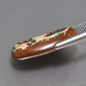 10.49캐럿 천연 멀티컬러 볼더 오팔, 타원형 컷, 21.5×12.3 mm, 불투명체