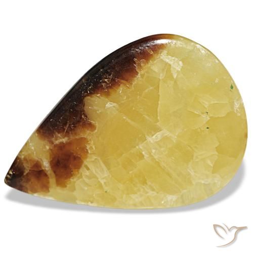 67.90ct 멀티컬러 칼사이트, 배 모양, 불투명체