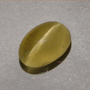 1.40캐럿 천연 녹빛 골든 Cat's Eye Apatite, 타원형 컷, 7.7×5.3 mm, 투명한