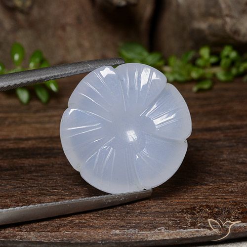 11.84ct 자연스러운 바이올렛 블루 옥수, 플라워 컷, 투명한