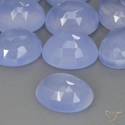 4.43ct 자연스러운 자줏빛을 띤 파란색 옥수, 타원형, 투명한