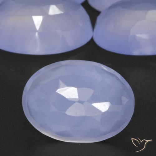 5.57ct 자연스러운 자줏빛을 띤 파란색 옥수, 타원형, 투명한