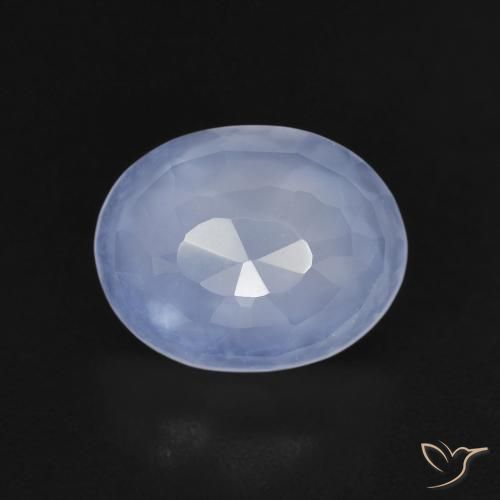 2.33ct 자연스러운 자줏빛을 띤 파란색 옥수, 타원형, 투명한