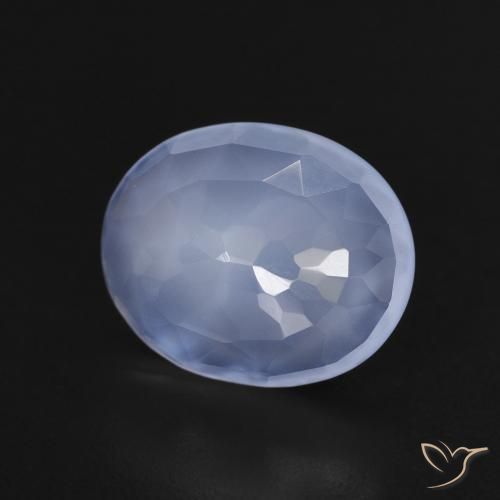 2.76ct 자연스러운 자줏빛을 띤 파란색 옥수, 타원형, 투명한