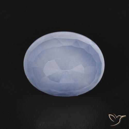 2.66ct 자연스러운 자줏빛을 띤 파란색 옥수, 타원형, 투명한