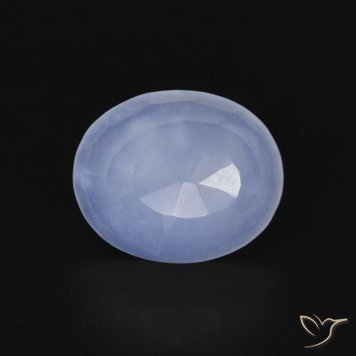 2.47ct 자연스러운 자줏빛을 띤 파란색 옥수, 타원형, 투명한