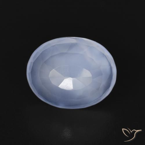 2.40ct 자연스러운 자줏빛을 띤 파란색 옥수, 타원형, 투명한