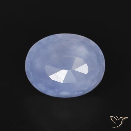 2.76ct 자연스러운 자줏빛을 띤 파란색 옥수, 타원형, 투명한