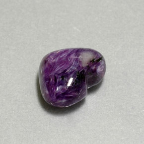 6.66캐럿 천연 바이올렛 차로아이트, 하트 모양, 14.6×11.4 mm, 불투명체