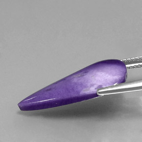 5.81캐럿 천연 보라빛 차로아이트, 배 모양, 불투명체