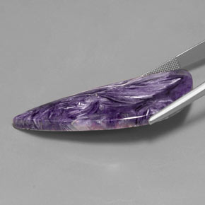 40.30캐럿 천연 바이올렛 차로아이트, 멋진 모양, 51.4×21.8 mm, 불투명체