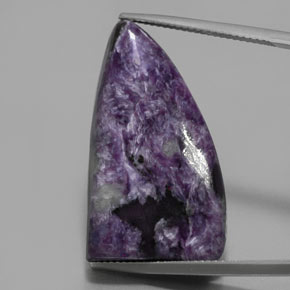 33.50캐럿 천연 바이올렛 차로아이트, 멋진 모양, 30.1×17.4 mm, 불투명체