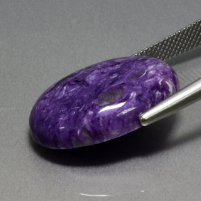15.03캐럿 천연 바이올렛 차로아이트, 타원형 컷, 22.2×16.2 mm, 불투명체