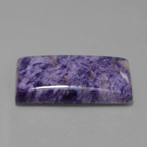 67.35캐럿 천연 바이올렛 차로아이트, 바게트, 38.1×20.2 mm, 불투명체