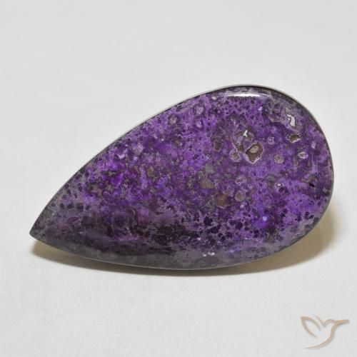 29.01ct 자연스러운 벨벳 퍼플 바이올렛 차로아이트, 배 모양, 불투명체