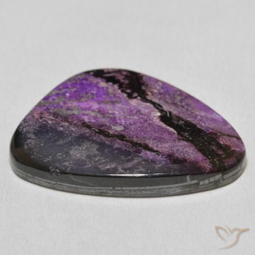 21.42캐럿 천연 Medium Dark-Violet 차로아이트, 팬시한, 불투명체