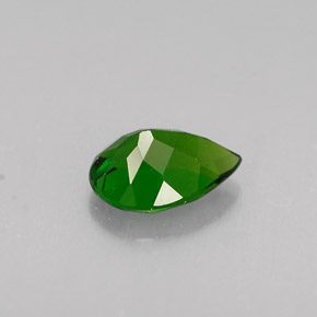 0.67캐럿 천연 그린 크롬 디옵사이드, 배 모양, 6.9×4.8 mm, VVS-VS