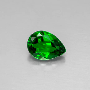 0.59캐럿 천연 그린 크롬 디옵사이드, 배 모양, 6.4×4.7 mm, VVS-VS