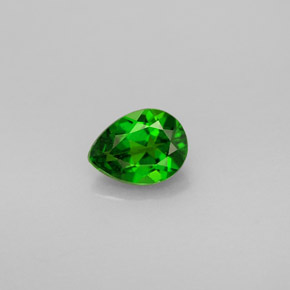 0.69캐럿 천연 그린 크롬 디옵사이드, 배 모양, 6.7×5 mm, VS