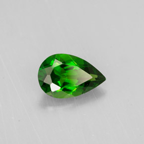 0.78캐럿 천연 그린 크롬 디옵사이드, 배 모양, 7.7×5.1 mm, VS