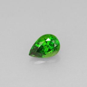 0.53캐럿 천연 그린 크롬 디옵사이드, 배 모양, 6.2×4.4 mm, VVS-VS