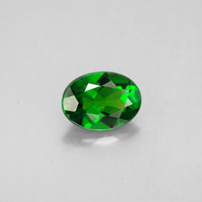 0.88캐럿 천연 그린 크롬 디옵사이드, 타원형 컷, 7×5.2 mm, VS