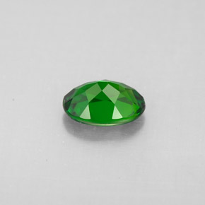 0.88캐럿 천연 그린 크롬 디옵사이드, 타원형 컷, 7×5.2 mm, VS