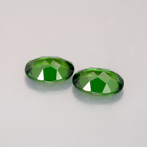 캐럿 천연 그린 크롬 디옵사이드 보석, 타원형 컷, 7×5.1 mm, VVS-VS
