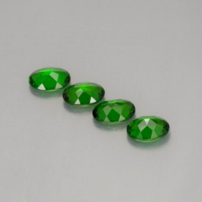 캐럿 천연 그린 크롬 디옵사이드 보석, 타원형 컷, 6.9×5.1 mm, VVS-VS