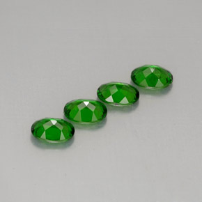 캐럿 천연 그린 크롬 디옵사이드 보석, 타원형 컷, 7×5.1 mm, VVS-VS