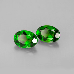 캐럿 천연 그린 크롬 디옵사이드 보석, 타원형 컷, 7×5.1 mm, VVS-VS