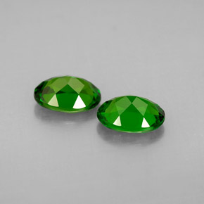 캐럿 천연 그린 크롬 디옵사이드 보석, 타원형 컷, 7×5.1 mm, VVS-VS