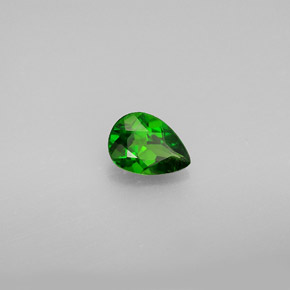 0.72캐럿 천연 그린 크롬 디옵사이드, 배 모양, 6.9×5 mm, VS-SI