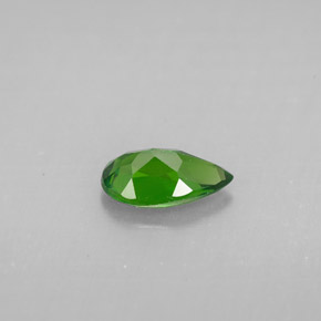 0.73캐럿 천연 그린 크롬 디옵사이드, 배 모양, 8×4.5 mm, VS
