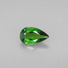 0.74캐럿 천연 그린 크롬 디옵사이드, 배 모양, 8×4.8 mm, VS