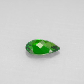 0.64캐럿 천연 그린 크롬 디옵사이드, 배 모양, 7.5×4.8 mm, VS