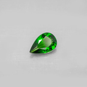 0.68캐럿 천연 그린 크롬 디옵사이드, 배 모양, 7.6×4.9 mm, VVS-VS