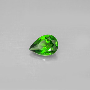 0.67캐럿 천연 그린 크롬 디옵사이드, 배 모양, 7.1×5 mm, VS