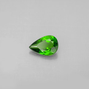 0.63캐럿 천연 그린 크롬 디옵사이드, 배 모양, 7.2×4.9 mm, VS