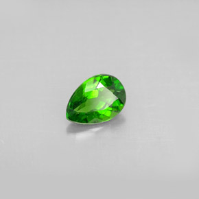 0.68캐럿 천연 그린 크롬 디옵사이드, 배 모양, 6.9×4.8 mm, VS