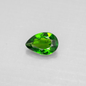 0.62캐럿 천연 그린 크롬 디옵사이드, 배 모양, 6.9×4.8 mm, VS