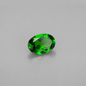 0.73캐럿 천연 그린 크롬 디옵사이드, 타원형 컷, 6.8×4.9 mm, VVS