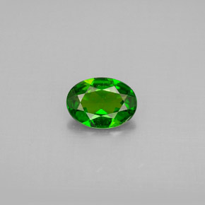 0.77캐럿 천연 그린 크롬 디옵사이드, 타원형 컷, 7.1×5.1 mm, VVS-VS