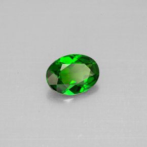 0.72캐럿 천연 그린 크롬 디옵사이드, 타원형 컷, 7×5.1 mm, VVS-VS