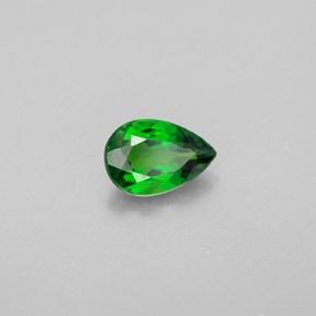 0.63캐럿 천연 그린 크롬 디옵사이드, 배 모양, 6.9×4.7 mm, VVS